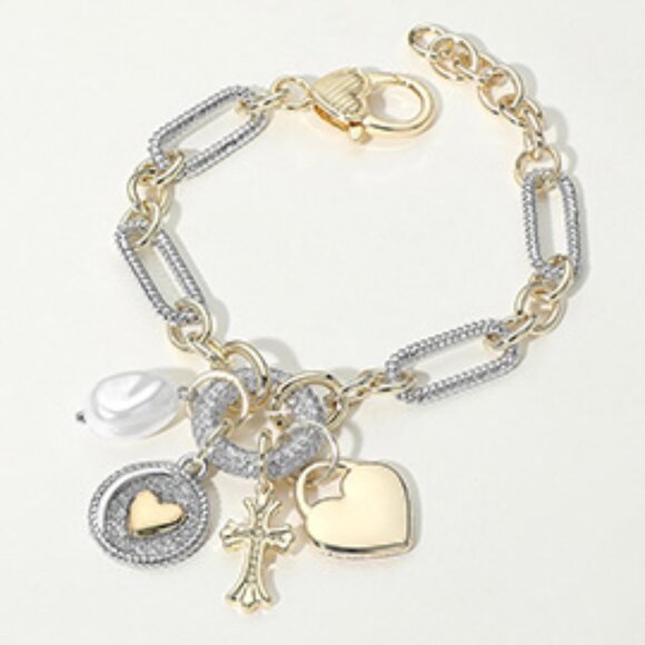 Dazzling 14K Gold Plated CZ Heart Medallion Cross Chunky Chain Bracelet - Picture 1 of 4